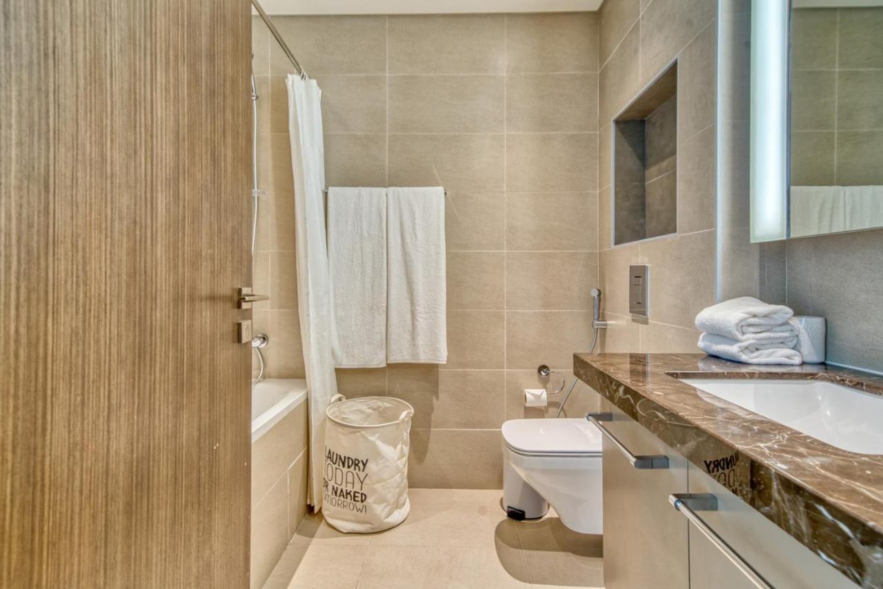 Boho-Chic Cosy 1Br, Minutes To Burj Khalifa Apartment Dubai Exterior photo