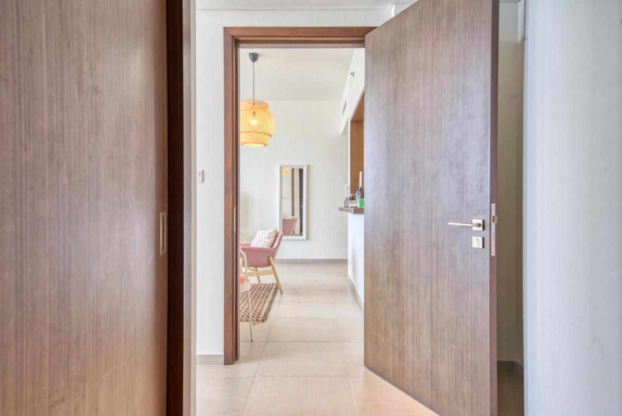 Boho-Chic Cosy 1Br, Minutes To Burj Khalifa Apartment Dubai Exterior photo